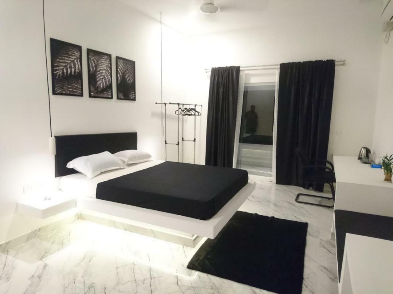 Satta Beach Deluxe Варкала Екстериор снимка